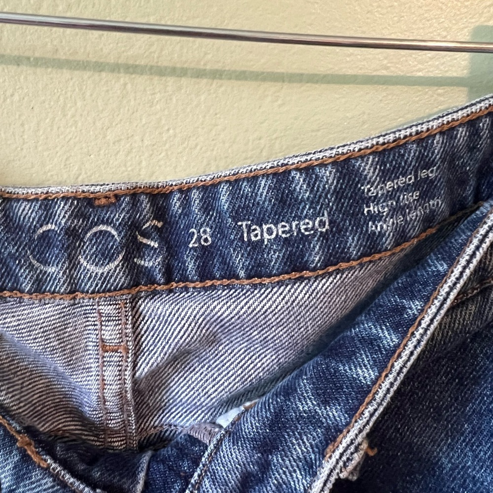 COS Tapered Arch Jeans